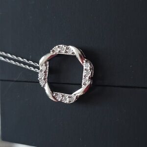 BELK STERLING SILVER ROUND DIAMOND PENDANT 18" DTW 0.10